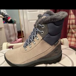Never worn, Timberland, timberdry waterproof boots